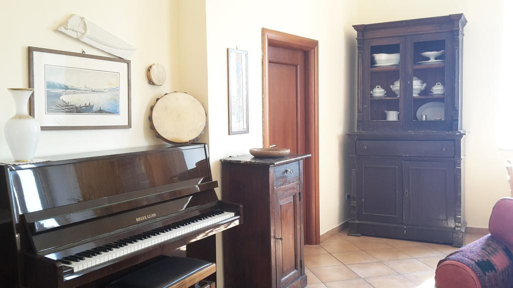 Appartement La Casa Della Musica à Naples Extérieur photo