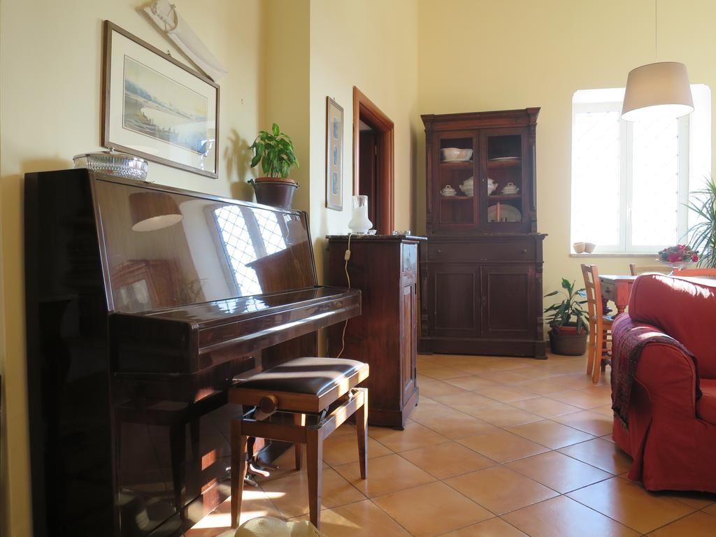 Appartement La Casa Della Musica à Naples Extérieur photo